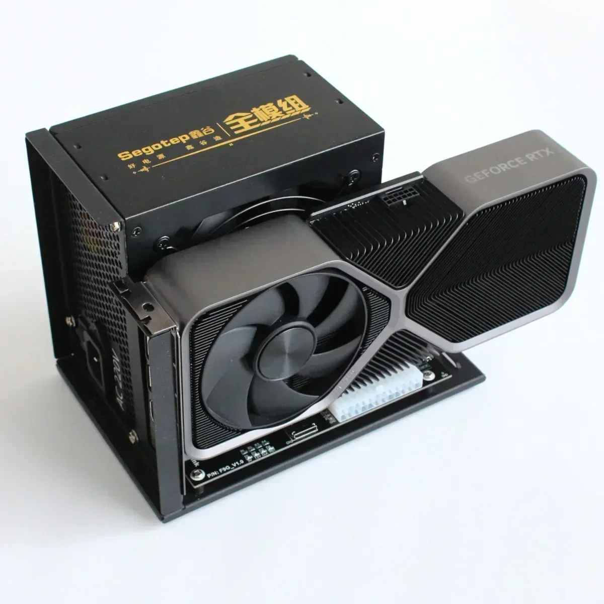 F9G-BK7 PCIe 4.0 X4 64Gbps OCu - Oculink Egpu Mini Pc 评论和价格